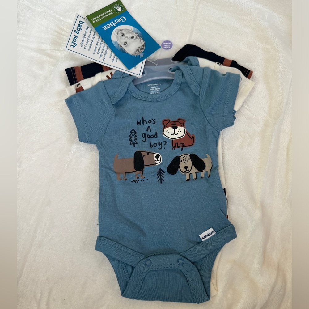 NEWBORN Gerber 3 pack onesies NWT!
